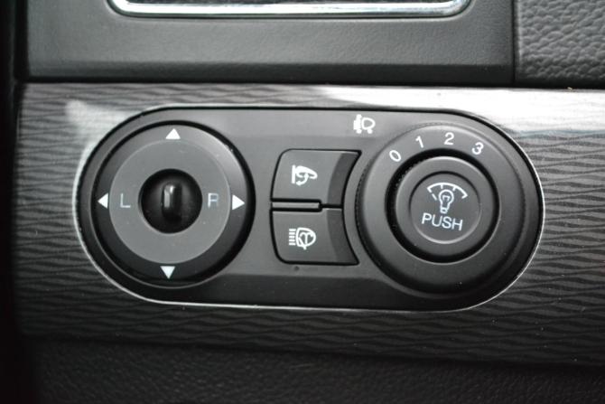 Chevrolet Captiva I Рестайлинг с пробегом 2013 года, цена 1 230 000 рублей, 248237 км, внедорожник, Автокод Объявления