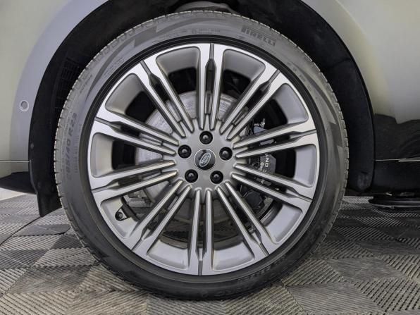 Land Rover Range Rover V с пробегом 2023 года, цена 17 490 000 рублей, 44000 км, внедорожник, Автокод Объявления