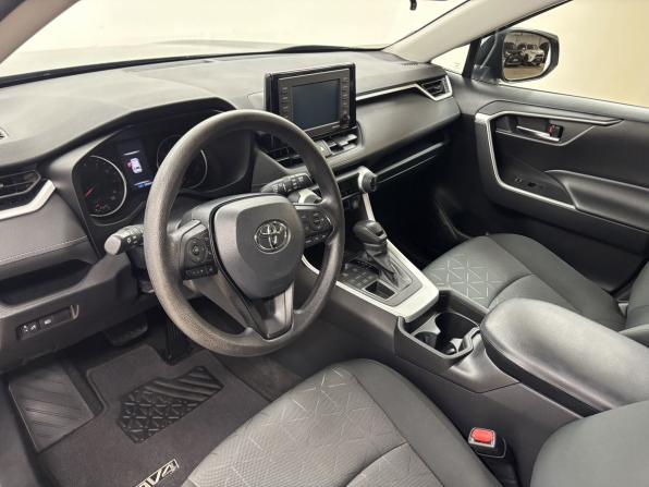 Toyota RAV4 V (XA50) с пробегом 2021 года, цена 3 270 000 рублей, 53763 км, внедорожник, Автокод Объявления