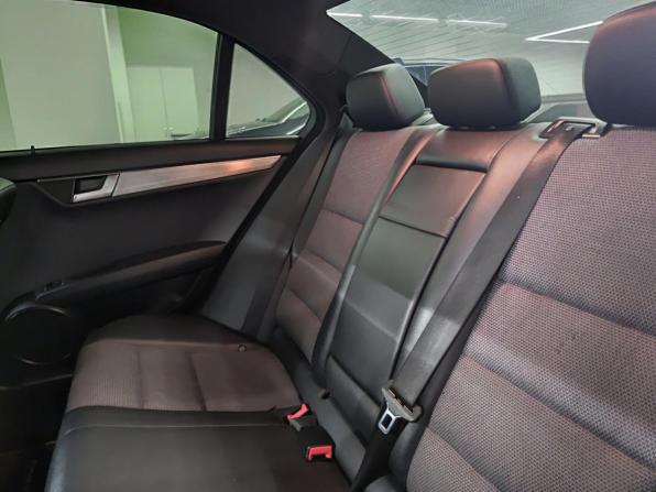Mercedes-Benz C-Класс III (W204) Рестайлинг с пробегом 2013 года, цена 1 460 000 рублей, 173737 км, седан, Автокод Объявления