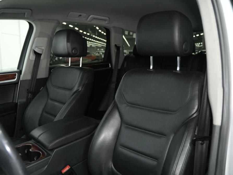 Volkswagen Touareg II Новосибирск  - изображение 25