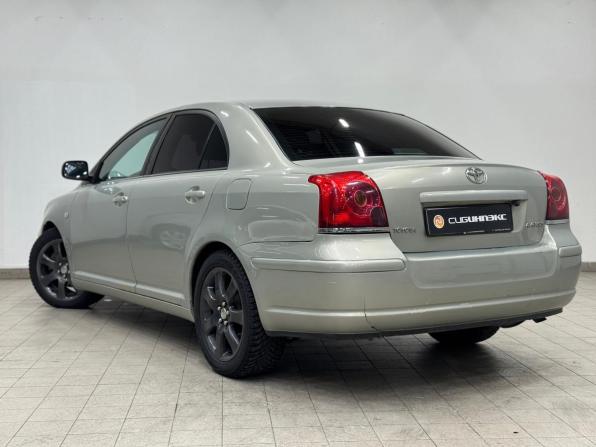 Toyota Avensis II с пробегом 2006 года, цена 699 000 рублей, 370000 км, седан, Автокод Объявления