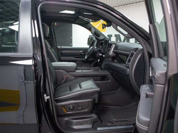 Ram 1500 V Рестайлинг с пробегом 2026 года, цена 10 499 000 рублей, 52 км, offers.body_type.unknown, Автокод Объявления