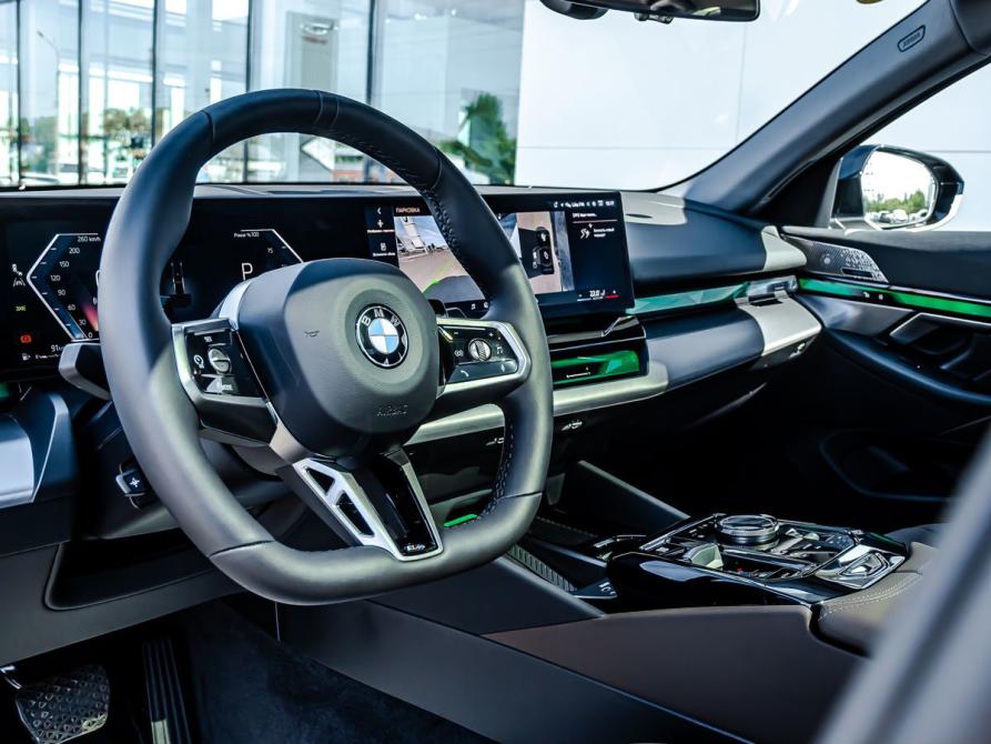 BMW 5 серии VIII (G60/G61/G68) Магнитогорск  - изображение 12