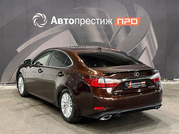 Lexus ES VI Рестайлинг с пробегом 2017 года, цена 1 995 000 рублей, 222415 км, седан, Автокод Объявления