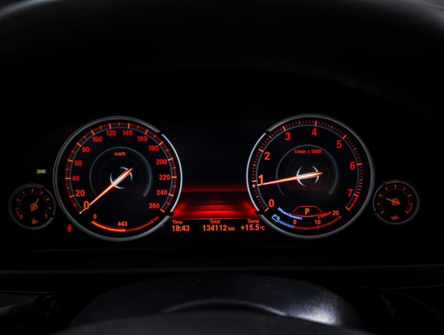 BMW 5 серии VI (F10/F11/F07) Рестайлинг Москва  - изображение 15