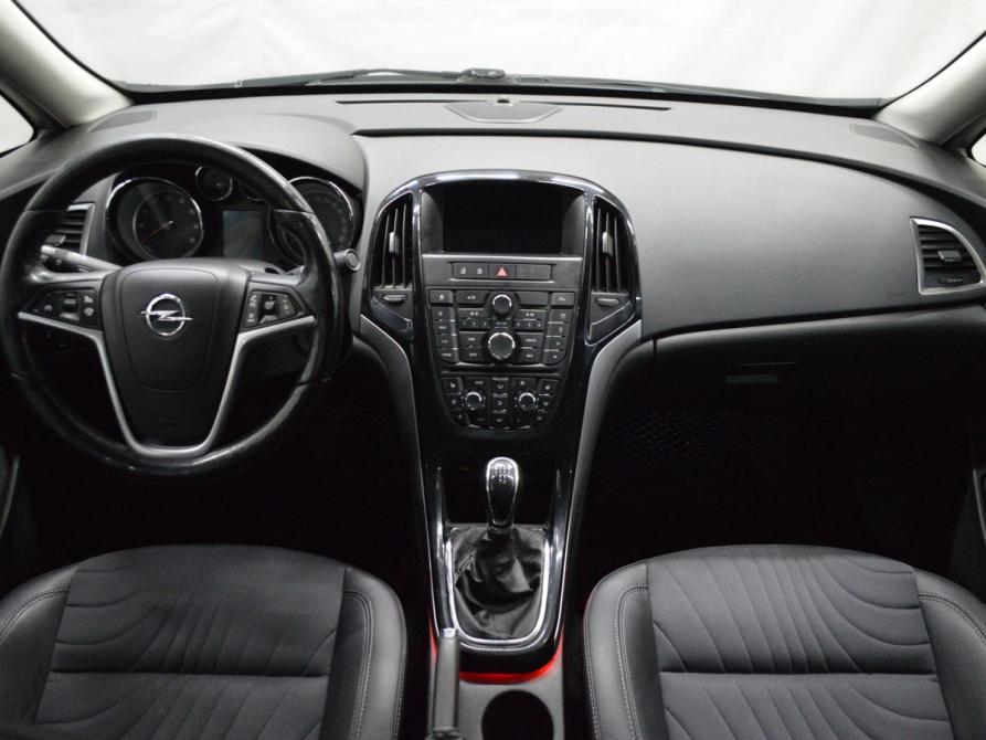 Opel Astra J Рестайлинг Санкт-Петербург  - изображение 14