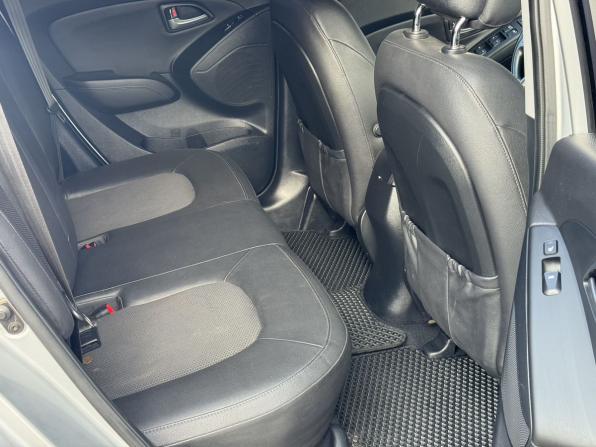 Hyundai ix35 I Рестайлинг с пробегом 2015 года, цена 1 270 000 рублей, 103850 км, внедорожник, Автокод Объявления