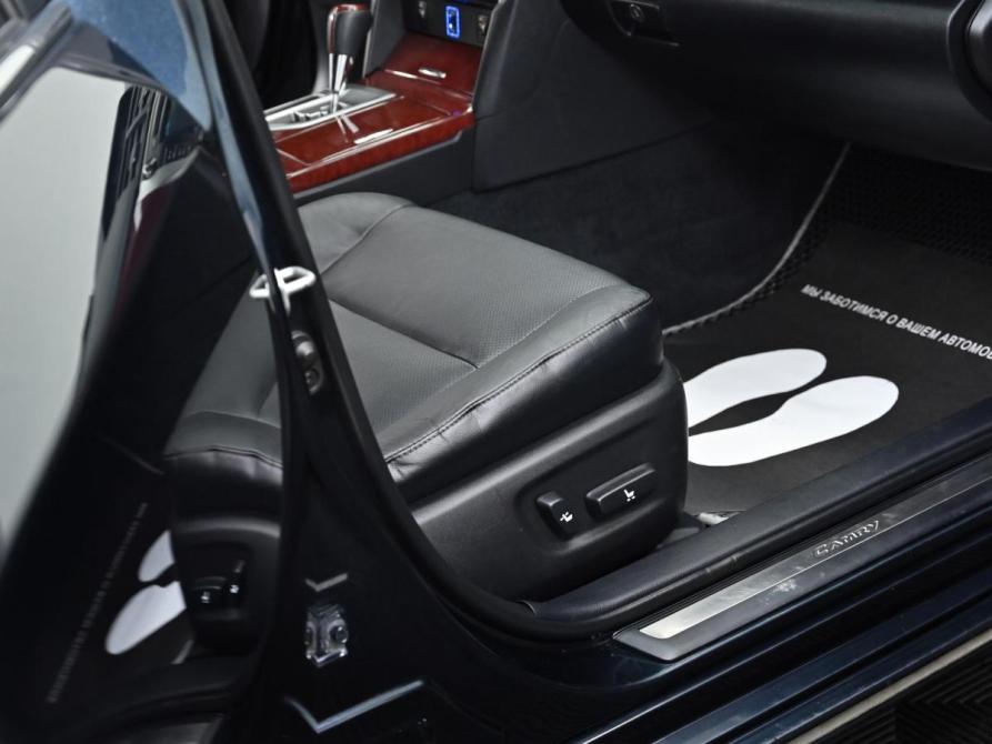 Toyota Camry VII (XV50) Москва  - изображение 13