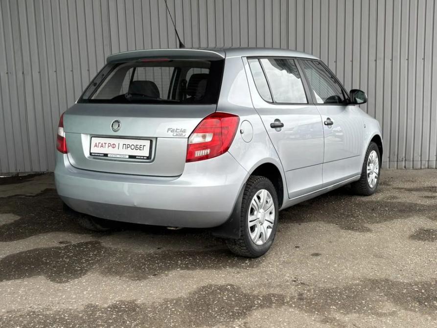 Skoda Fabia II Киров  - изображение 5