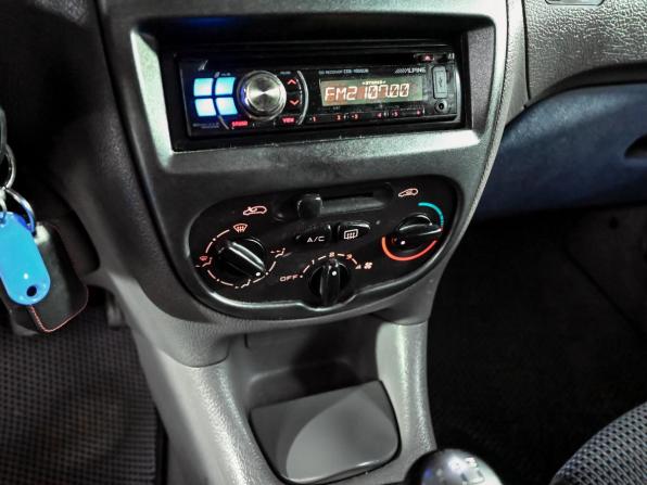 Peugeot 206 с пробегом 2003 года, цена 150 000 рублей, 234904 км, хэтчбек, Автокод Объявления