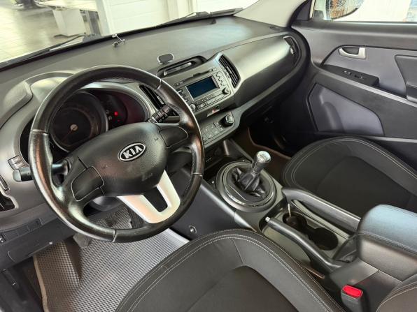 Kia Sportage III с пробегом 2012 года, цена 1 079 000 рублей, 136000 км, внедорожник, Автокод Объявления