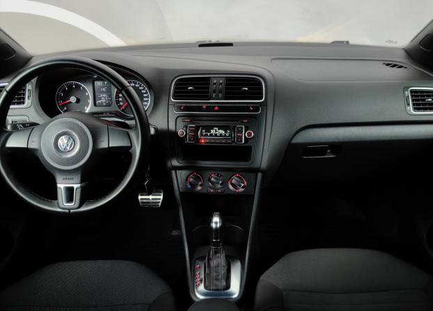 Volkswagen Polo V с пробегом 2012 года, цена 641 000 рублей, 166160 км, хэтчбек, Автокод Объявления