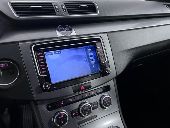 Volkswagen Passat B7 с пробегом 2013 года, цена 1 280 000 рублей, 195638 км, седан, Автокод Объявления