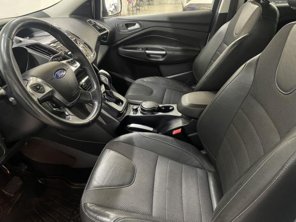 Ford Kuga II с пробегом 2013 года, цена 1 270 000 рублей, 142408 км, внедорожник, Автокод Объявления