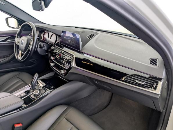 BMW 5 серии VII (G30/G31/G38) с пробегом 2020 года, цена 3 680 000 рублей, 104500 км, седан, Автокод Объявления