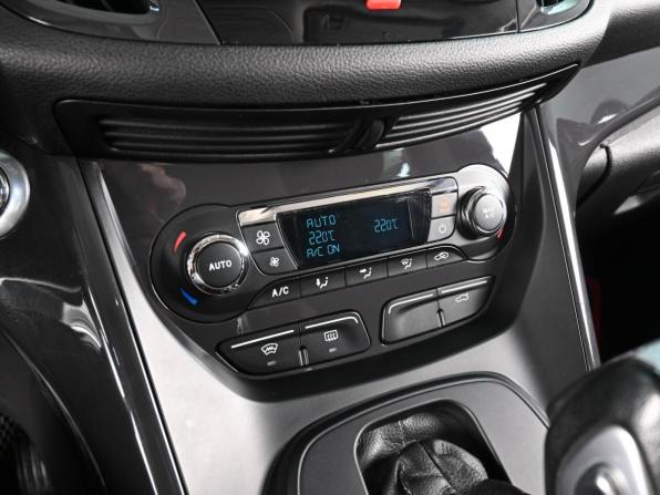 Ford Kuga II с пробегом 2013 года, цена 1 419 000 рублей, 156989 км, внедорожник, Автокод Объявления