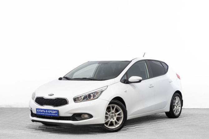 Kia Ceed II с пробегом 2013 года, цена 849 000 рублей, 140000 км, хэтчбек, Автокод Объявления