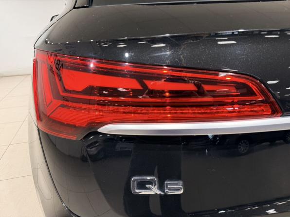 Audi Q5 II (FY) Рестайлинг с пробегом 2021 года, цена 4 390 000 рублей, 66047 км, внедорожник, Автокод Объявления