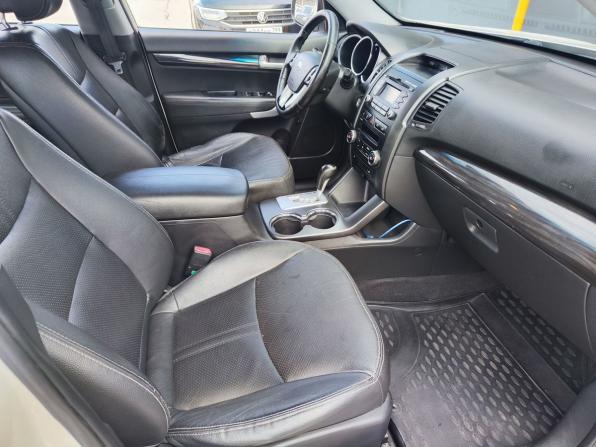Kia Sorento II с пробегом 2010 года, цена 1 230 000 рублей, 213741 км, внедорожник, Автокод Объявления