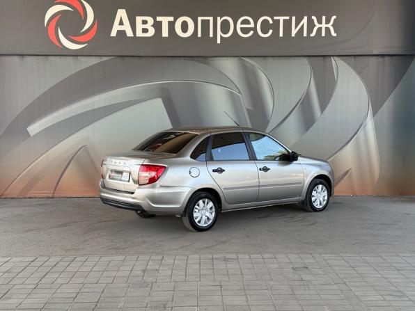 Lada (ВАЗ) Granta I Рестайлинг с пробегом 2019 года, цена 720 000 рублей, 43800 км, седан, Автокод Объявления