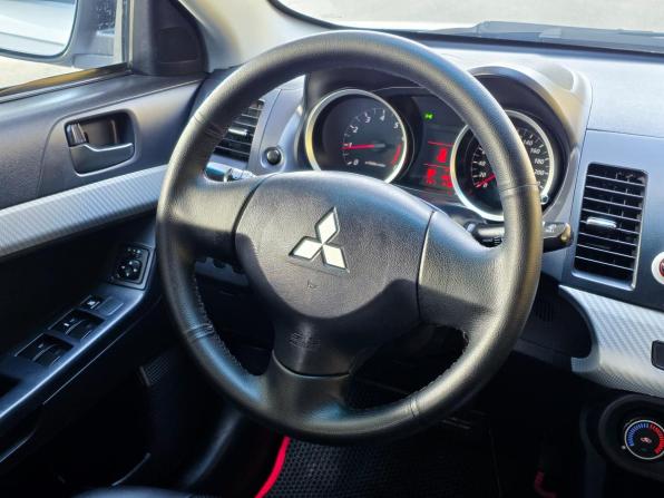 Mitsubishi Lancer X с пробегом 2010 года, цена 699 900 рублей, 190000 км, седан, Автокод Объявления