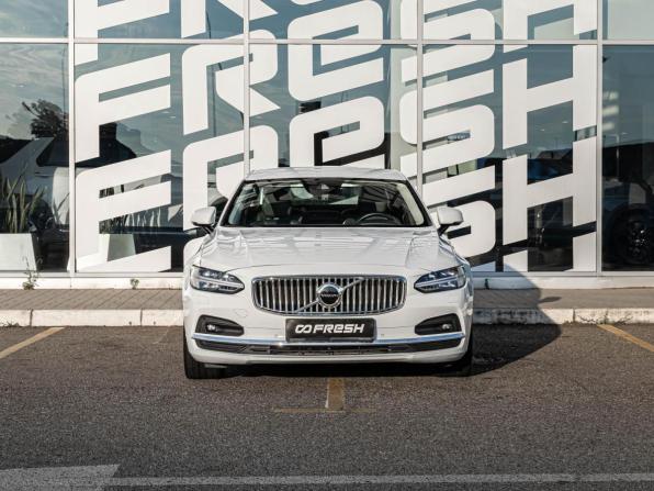 Volvo S90 II Рестайлинг с пробегом 2021 года, цена 3 569 000 рублей, 102383 км, седан, Автокод Объявления