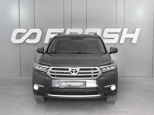 Toyota Highlander II (XU40) Рестайлинг с пробегом 2011 года, цена 1 780 000 рублей, 283366 км, внедорожник, Автокод Объявления