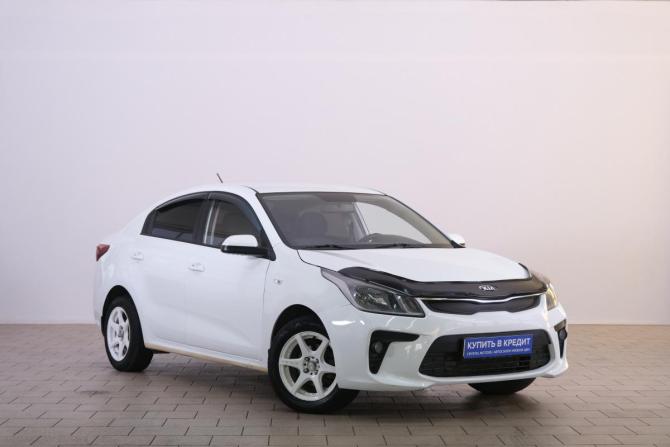 Kia Rio IV с пробегом 2018 года, цена 999 000 рублей, 188000 км, седан, Автокод Объявления