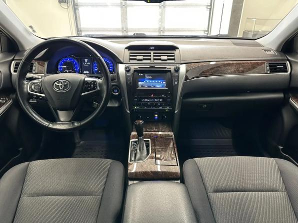 Toyota Camry VII (XV50) Рестайлинг с пробегом 2017 года, цена 1 910 000 рублей, 143498 км, седан, Автокод Объявления