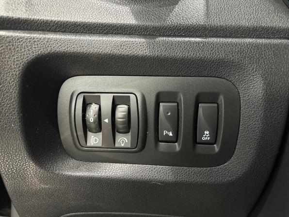 Renault Kaptur I с пробегом 2017 года, цена 1 399 000 рублей, 94800 км, внедорожник, Автокод Объявления