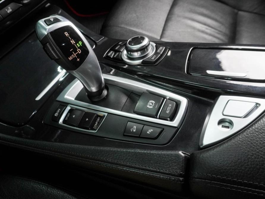 BMW 5 серии VI (F10/F11/F07) Рестайлинг Воронеж  - изображение 15