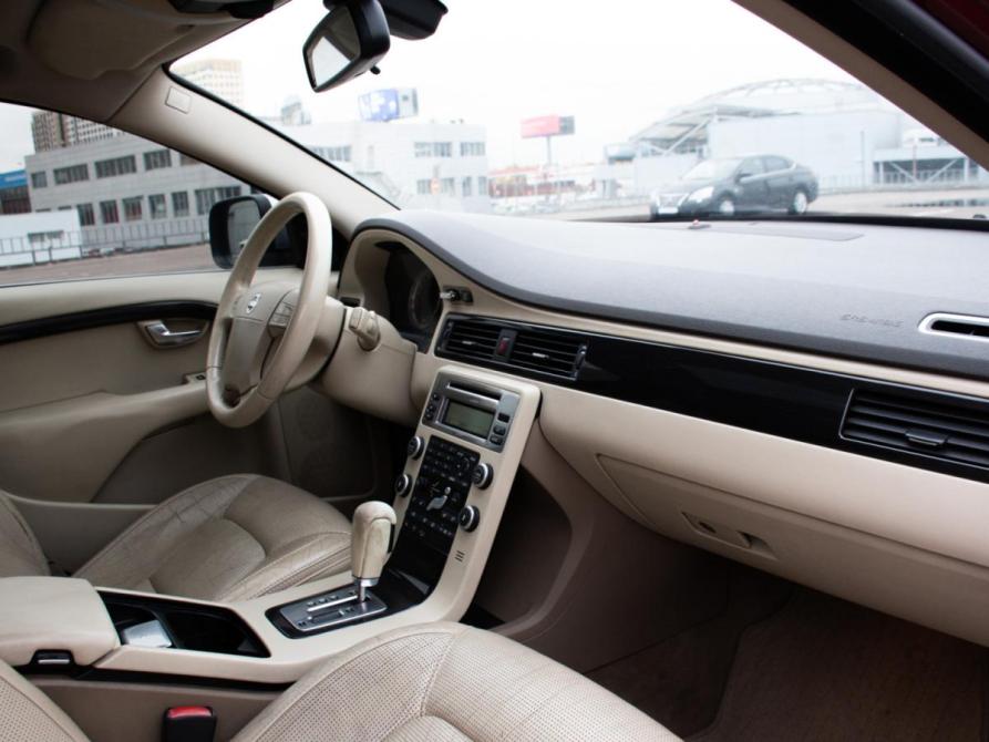 Volvo XC70 II Москва  - изображение 15