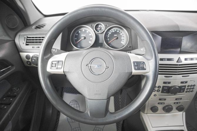 Opel Astra H Рестайлинг с пробегом 2007 года, цена 399 000 рублей, 219086 км, хэтчбек, Автокод Объявления