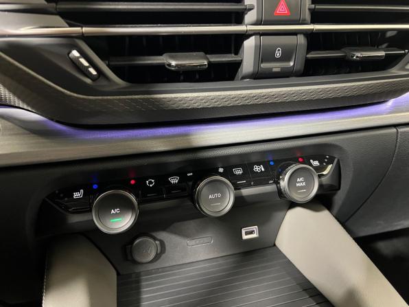 Citroen C5 X с пробегом 2024 года, цена 3 297 000 рублей, 22445 км, лифтбек, Автокод Объявления