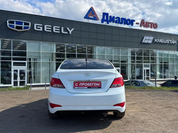 Hyundai Solaris I Рестайлинг с пробегом 2016 года, цена 913 000 рублей, 209729 км, седан, Автокод Объявления