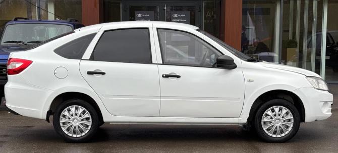 Lada (ВАЗ) Granta I с пробегом 2014 года, цена 370 000 рублей, 79920 км, лифтбек, Автокод Объявления