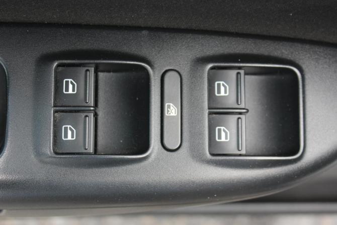 Skoda Octavia II (A5) Рестайлинг с пробегом 2011 года, цена 697 000 рублей, 280286 км, лифтбек, Автокод Объявления