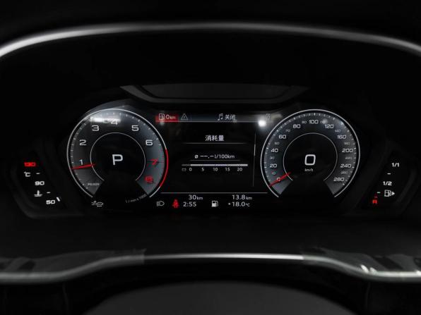 Audi Q3 II (F3) с пробегом 2025 года, цена 4 200 000 рублей, 45 км, внедорожник, Автокод Объявления