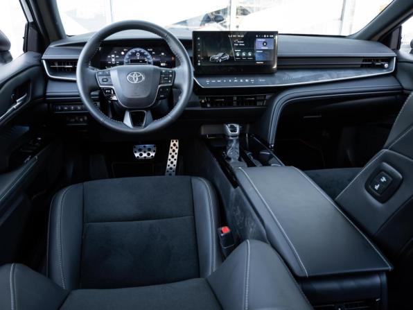 Toyota Camry IX (XV80) China Market с пробегом 2025 года, цена 4 200 000 рублей, 6090 км, седан, Автокод Объявления
