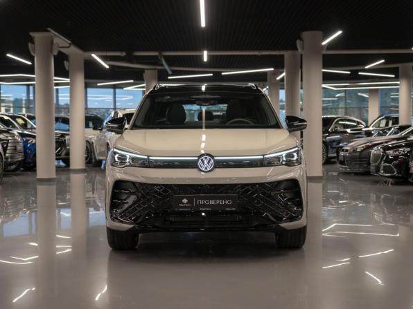 Volkswagen Tiguan III (China Market) с пробегом 2026 года, цена 5 050 000 рублей, 20 км, внедорожник, Автокод Объявления