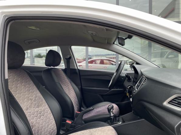 Hyundai Solaris II Рестайлинг с пробегом 2020 года, цена 1 049 000 рублей, 153134 км, седан, Автокод Объявления