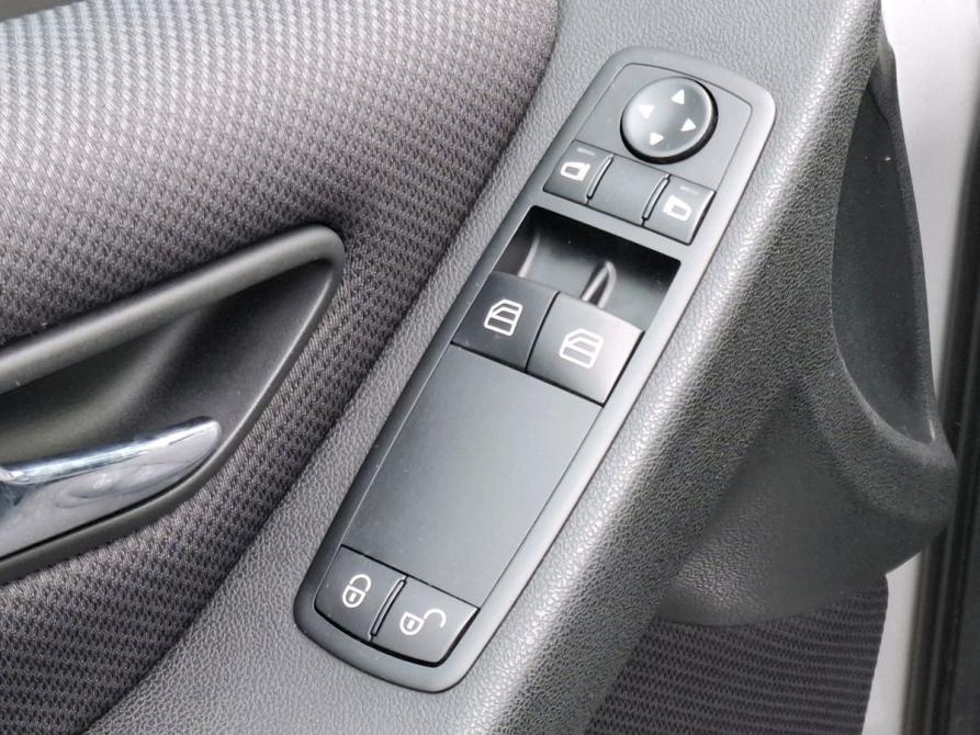 Mercedes-Benz A-Класс II (W169) Рестайлинг Санкт-Петербург  - изображение 19