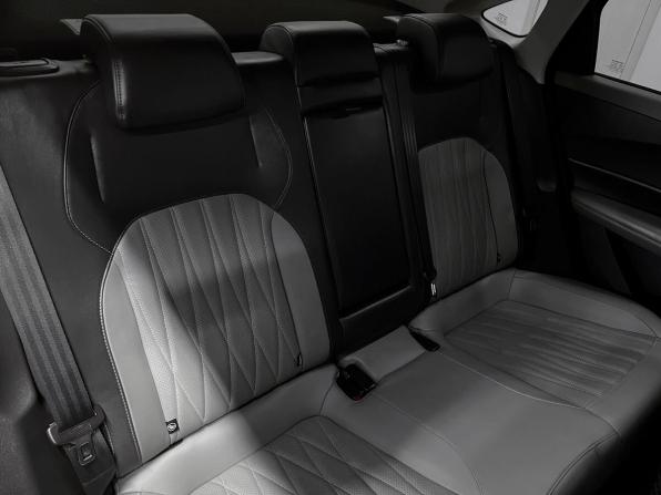 Changan Lamore с пробегом 2023 года, цена 1 845 000 рублей, 60888 км, седан, Автокод Объявления