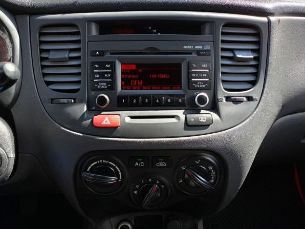 Kia Rio II Рестайлинг с пробегом 2011 года, цена 439 000 рублей, 234318 км, седан, Автокод Объявления