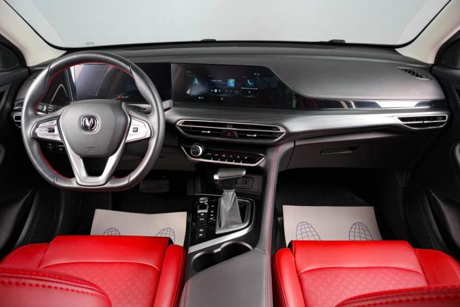 Changan Eado Plus с пробегом 2023 года, цена 1 579 000 рублей, 15500 км, седан, Автокод Объявления