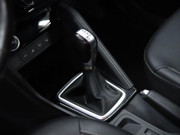Renault Kaptur I Рестайлинг с пробегом 2021 года, цена 1 450 000 рублей, 113324 км, внедорожник, Автокод Объявления