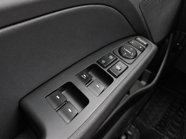 Hyundai Elantra VI (AD) с пробегом 2016 года, цена 1 319 000 рублей, 156000 км, седан, Автокод Объявления