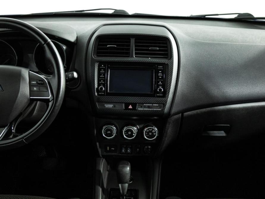 Mitsubishi ASX I Рестайлинг 2 Санкт-Петербург  - изображение 15