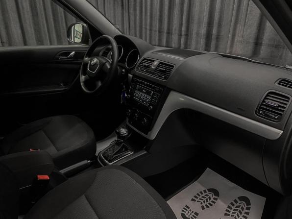 Skoda Yeti I с пробегом 2011 года, цена 650 000 рублей, 200000 км, внедорожник, Автокод Объявления